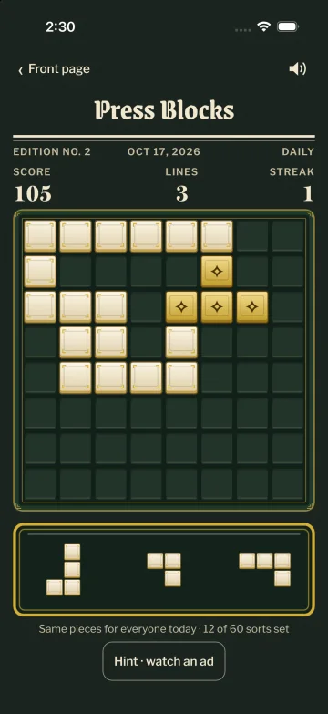 Mid-game in the Gold Leaf theme: ivory sorts on a green-black case with a gold frame.